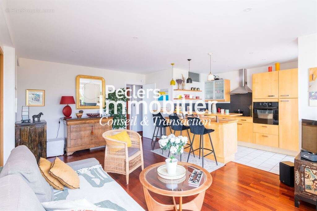 Appartement à RUEIL-MALMAISON