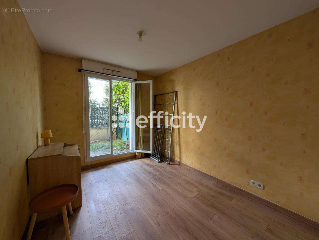 Appartement à EPINAY-SUR-SEINE