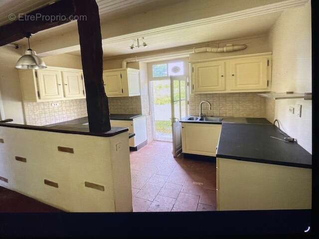 Maison de charme avec  grande dépendance - photo 10