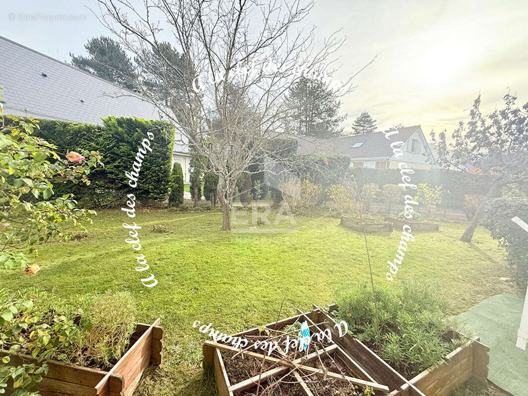 Maison à GIF-SUR-YVETTE