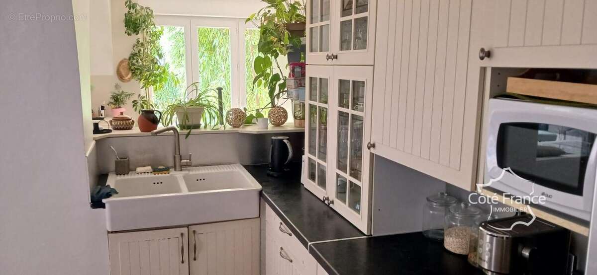 Maison à MOLIERES-SUR-CEZE