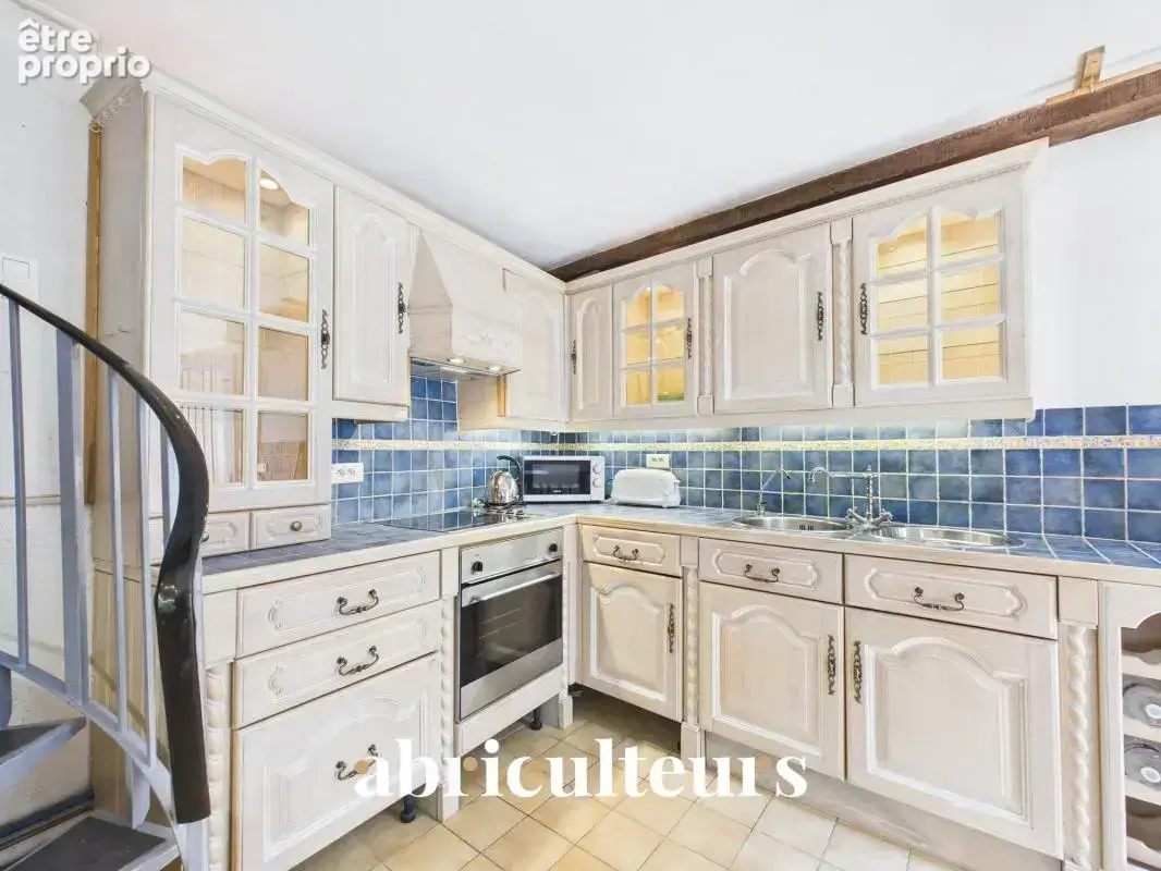 Maison de village - Rentabilité brute 7,0 % en vente à Callian (83440) - photo 4