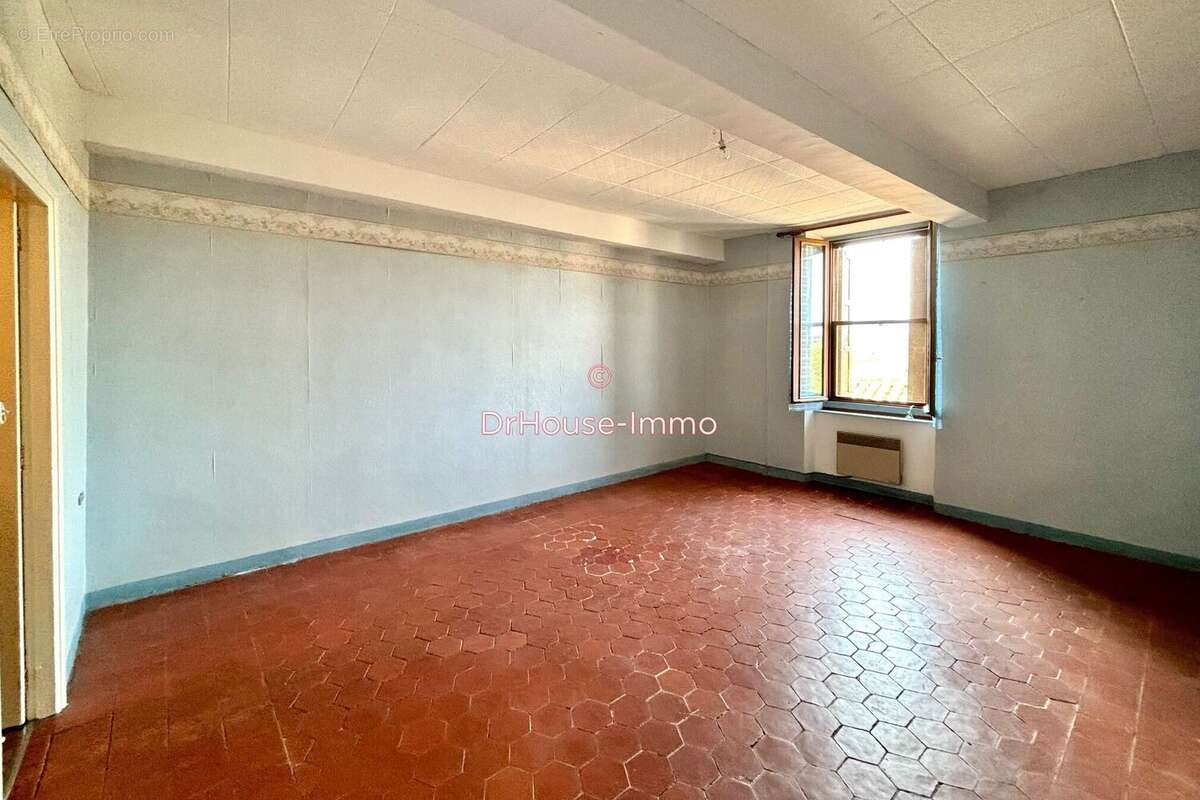 Maison à AIGUES-VIVES