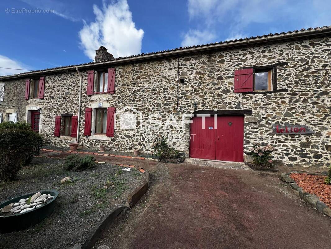 Photo 1 - Maison à CHANTONNAY