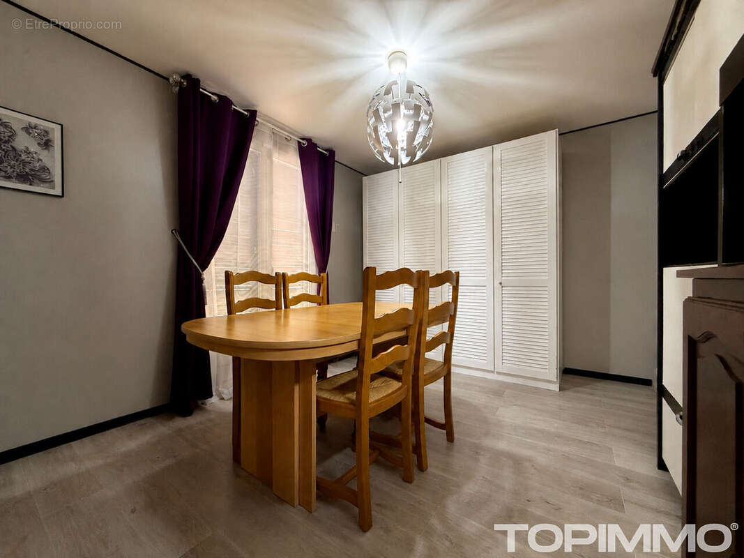 Maison familiale avec beaux volumes - Rustenhart - photo 10