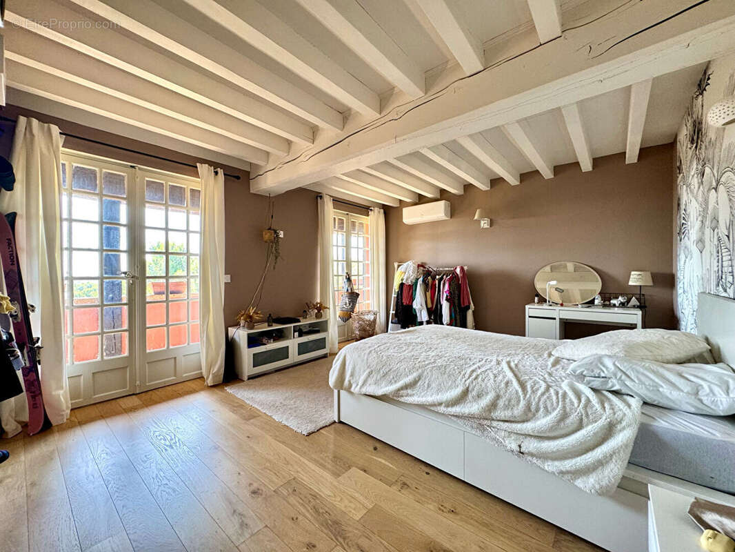 Maison à VILLENEUVE-LES-AVIGNON