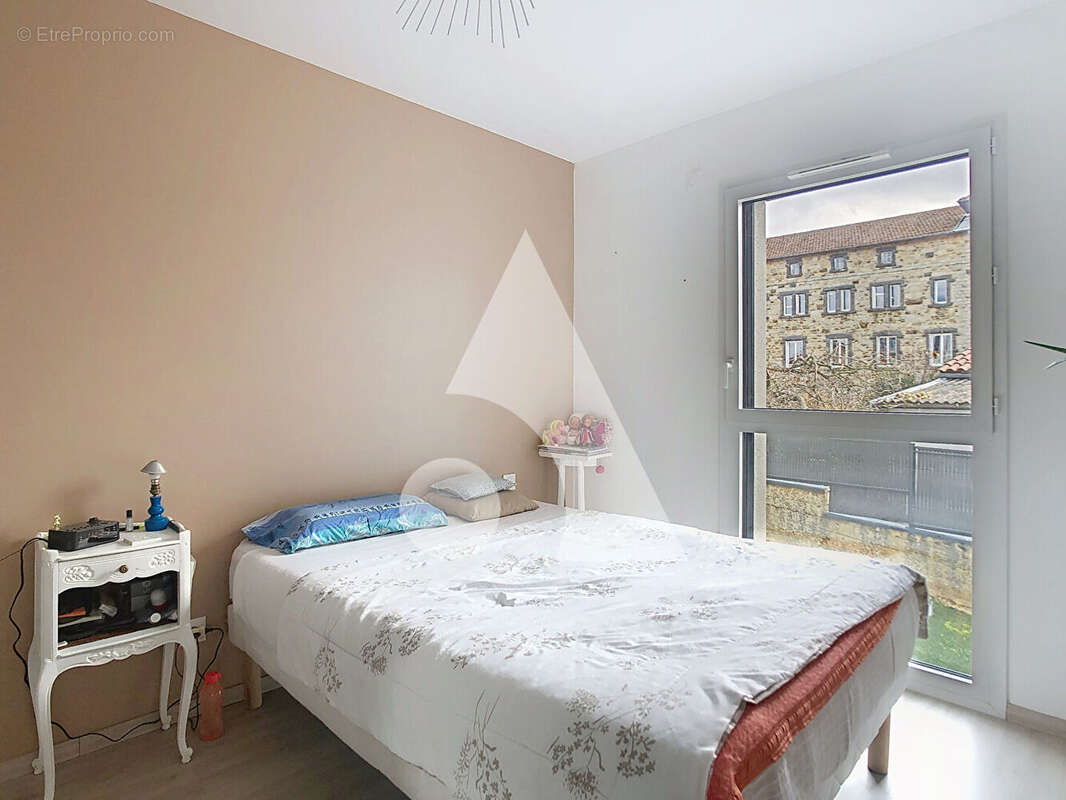 Appartement à SAINT-MARTIN-EN-HAUT