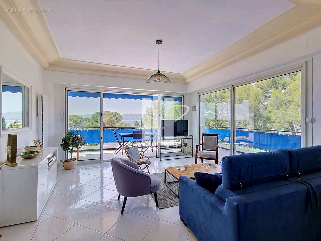 Appartement à SAINT-RAPHAEL