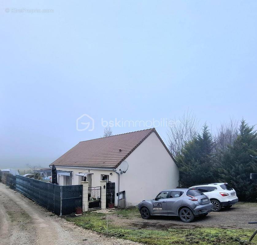 Maison à VAUCHASSIS