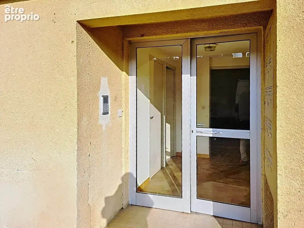 Joli studio 21m2 meublé exposé sud avec vue montagne au 1er étage d'une petite résidence au calme - photo 12