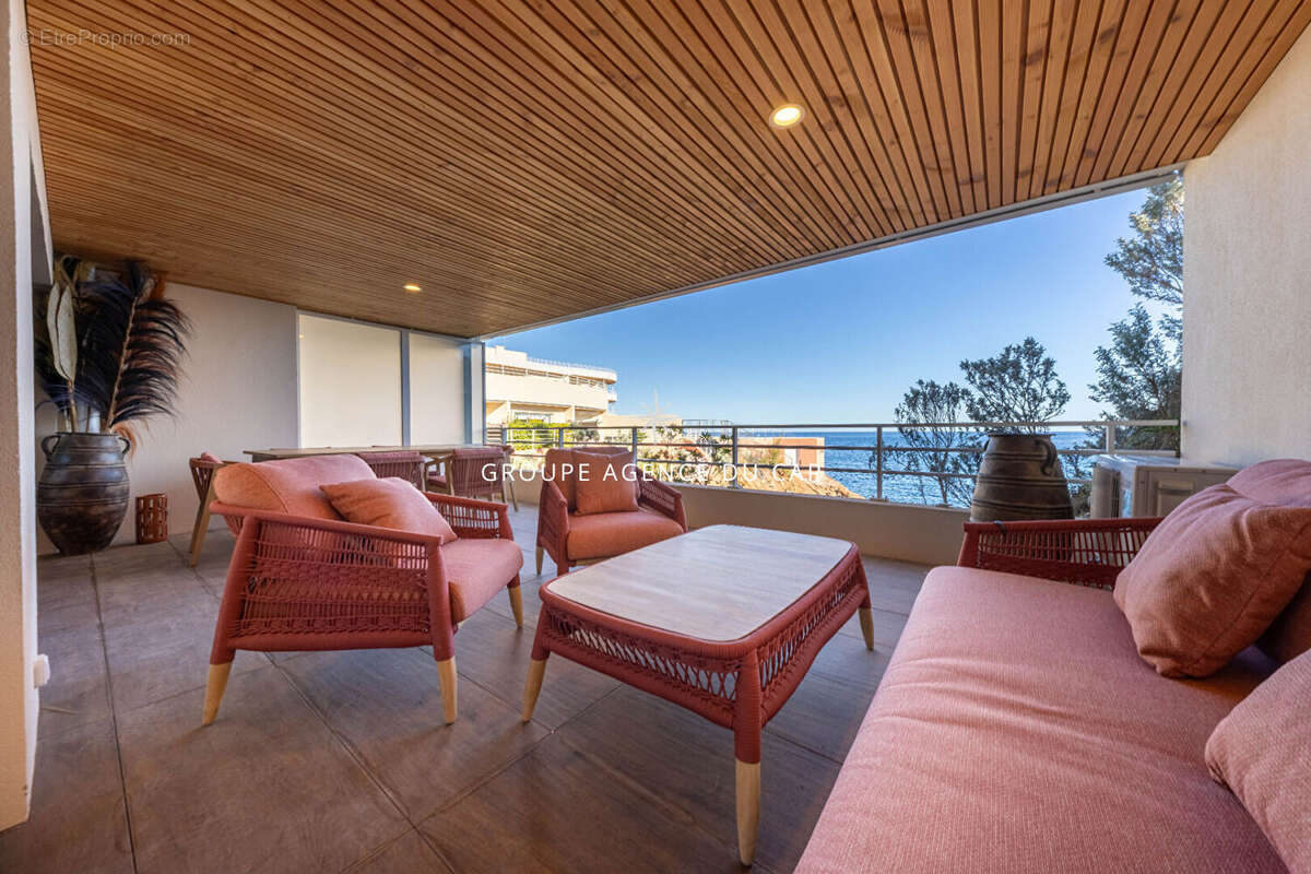 Appartement à SAINT-RAPHAEL