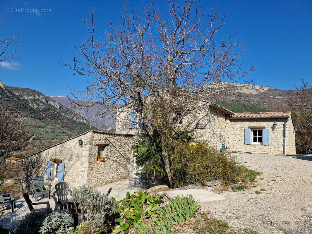 Maison à SAHUNE