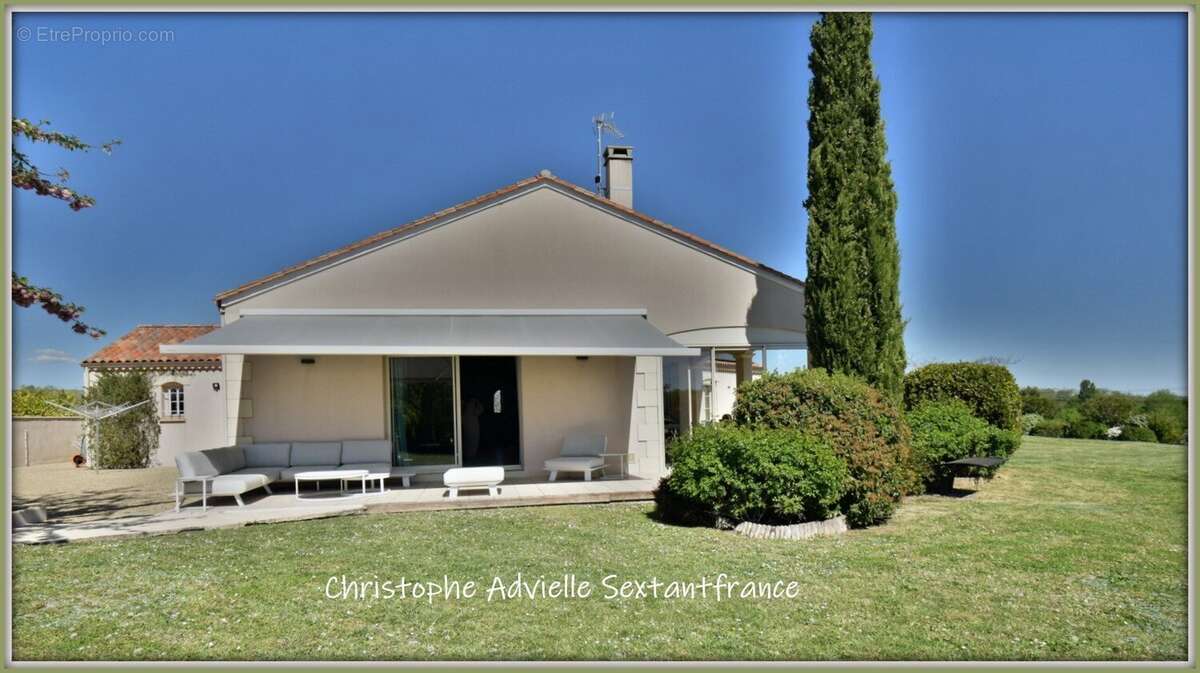 Belle contemporaine, 4 chambres, 2 salles d'eau, double garage, piscine sur 5118 M2 - photo 14