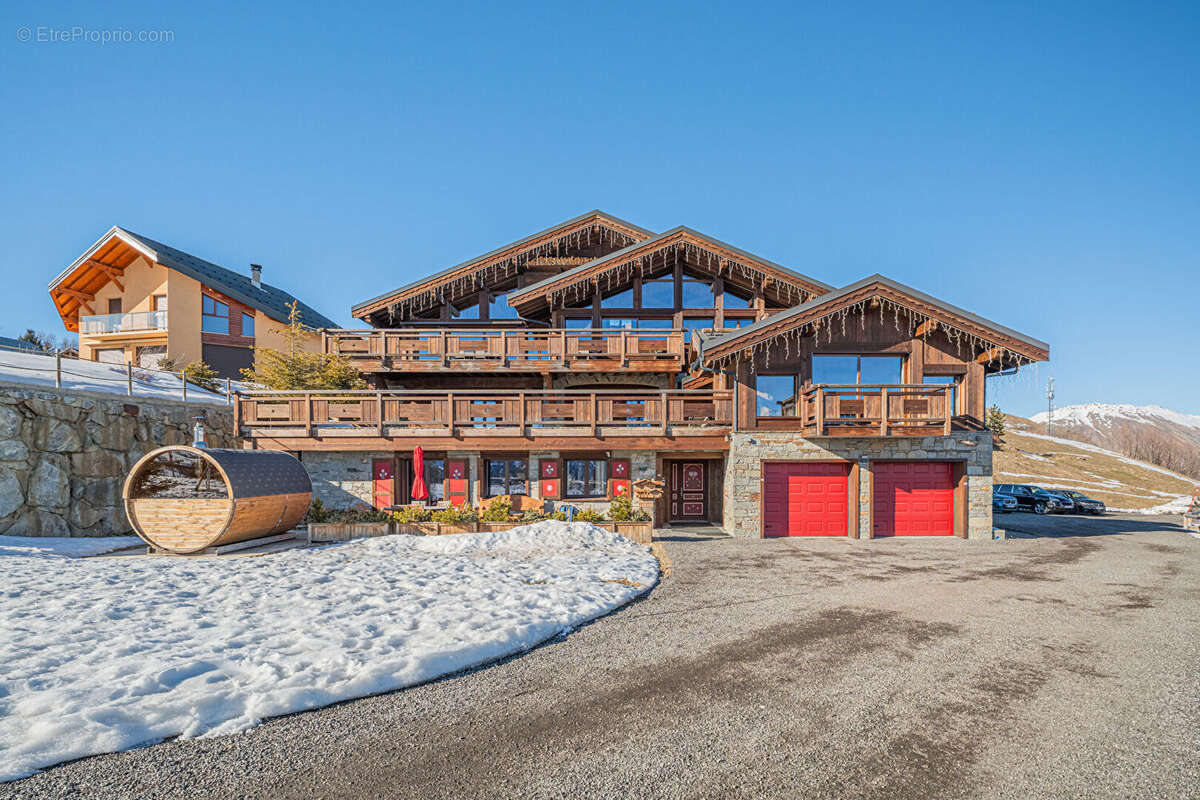 Chalet d'exception  629 m²  La Toussuire - photo 18