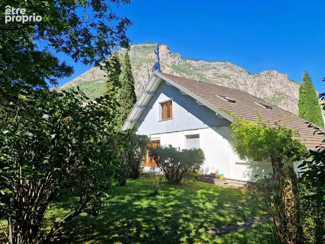 Maison à SAINT-JEAN-DE-MAURIENNE