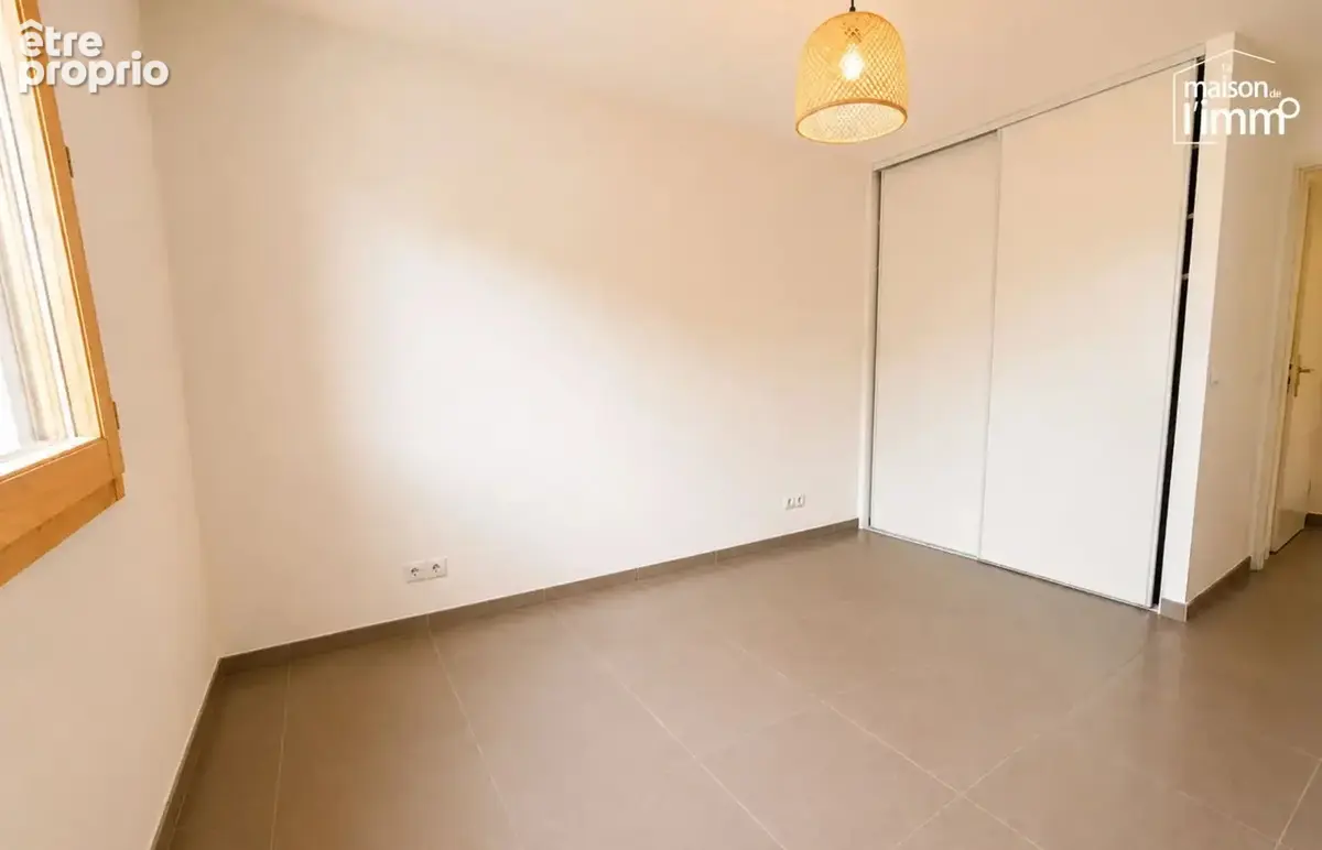 Appartement t2bis - a vendre - thonon les bains - photo 4