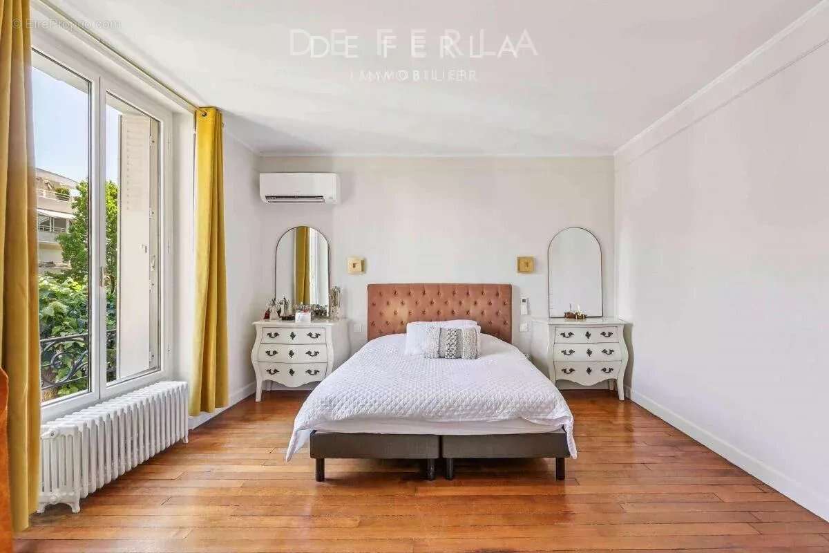 Maison à SAINT-MAUR-DES-FOSSES