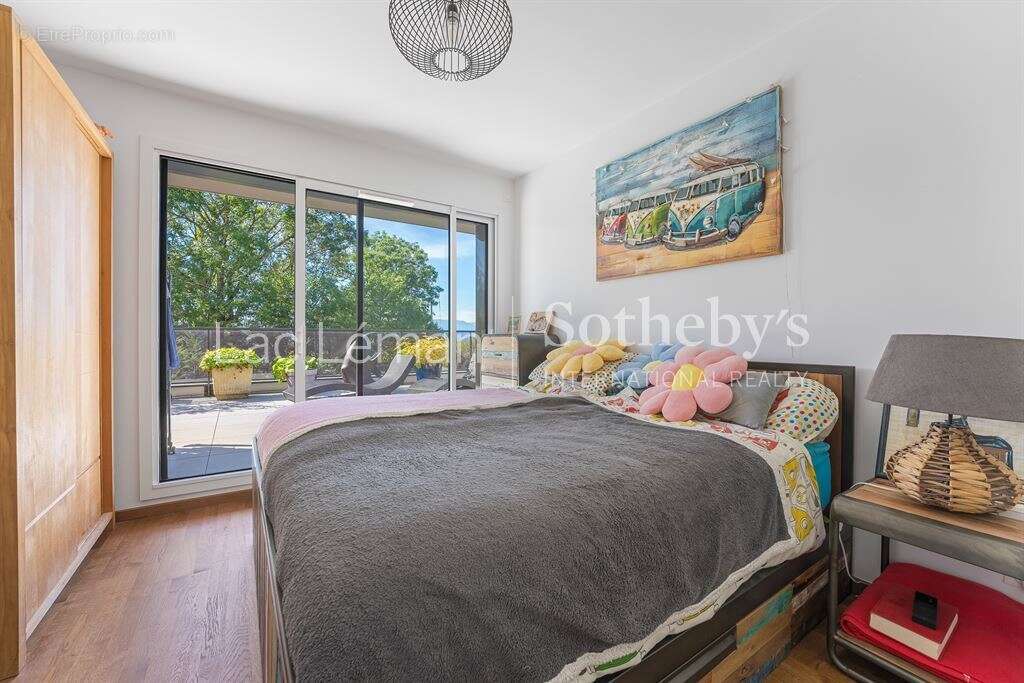 Appartement à VETRAZ-MONTHOUX