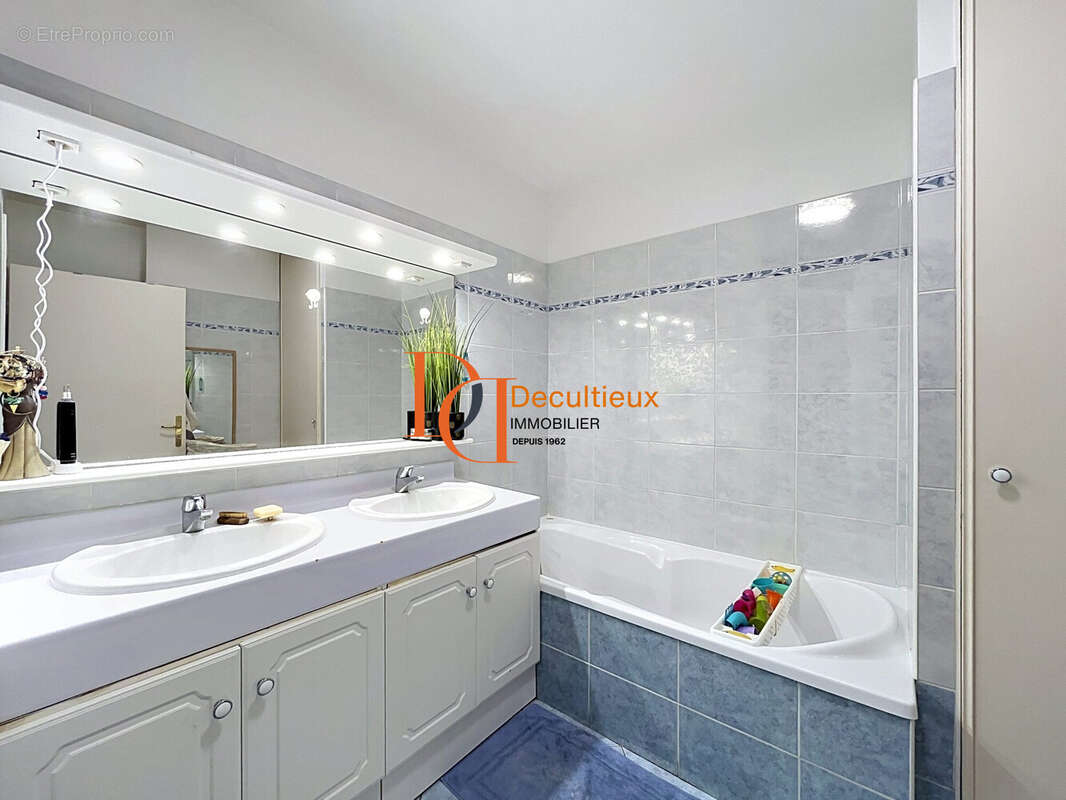 Appartement à LYON-3E