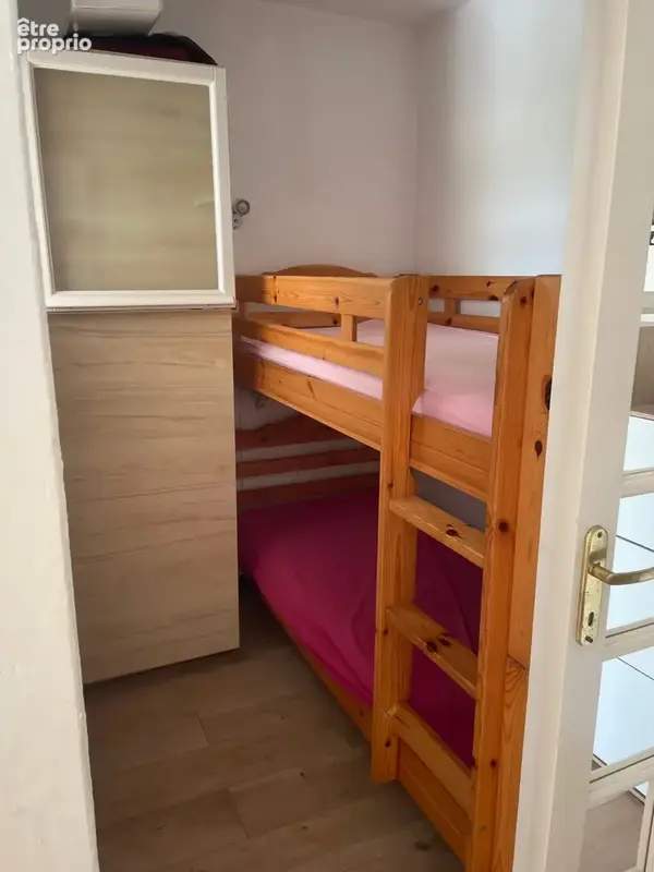 Appartement 1 pièce 26 m² à vendre à Six-Fours-Les-Plages (83140) - photo 4