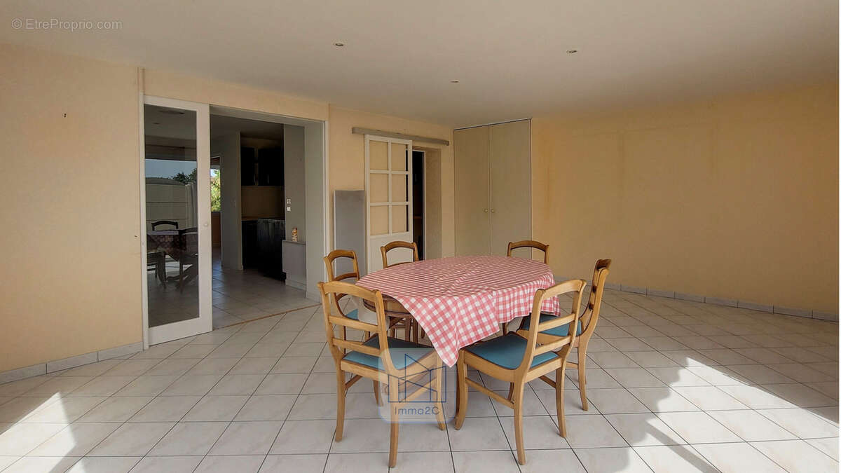 Maison à SAINT-HILAIRE-DE-RIEZ