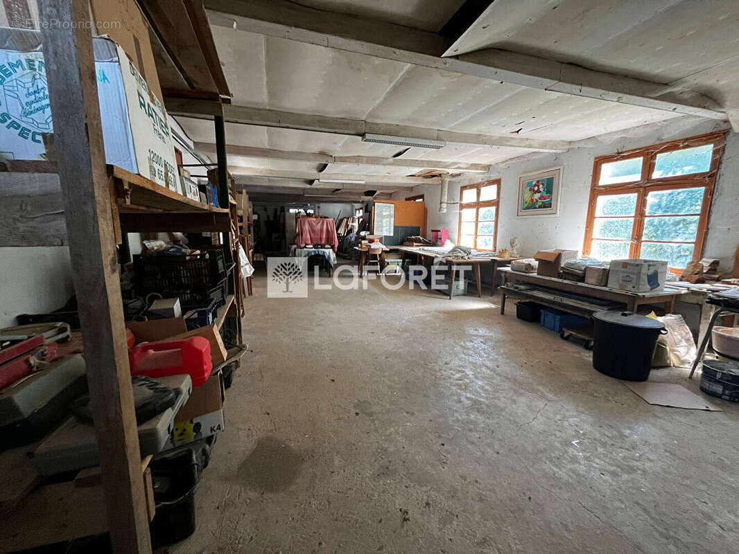 Maison de maître avec parc : projets familial, professionnel ou associatif bienvenus! - photo 10