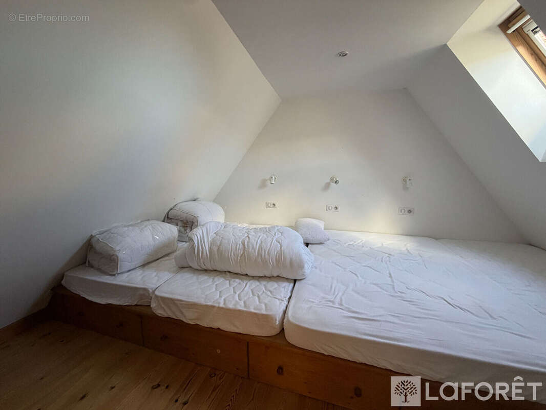 Maison à ALBEPIERRE-BREDONS