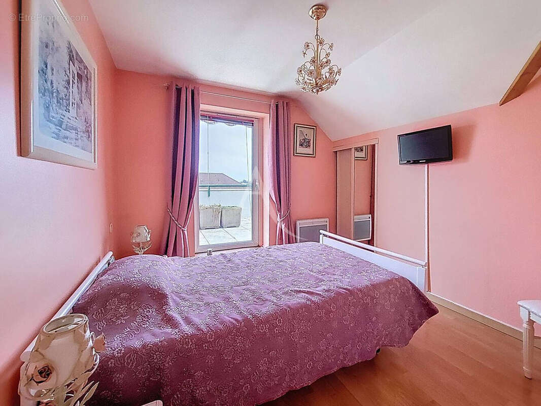 Appartement à OZOIR-LA-FERRIERE