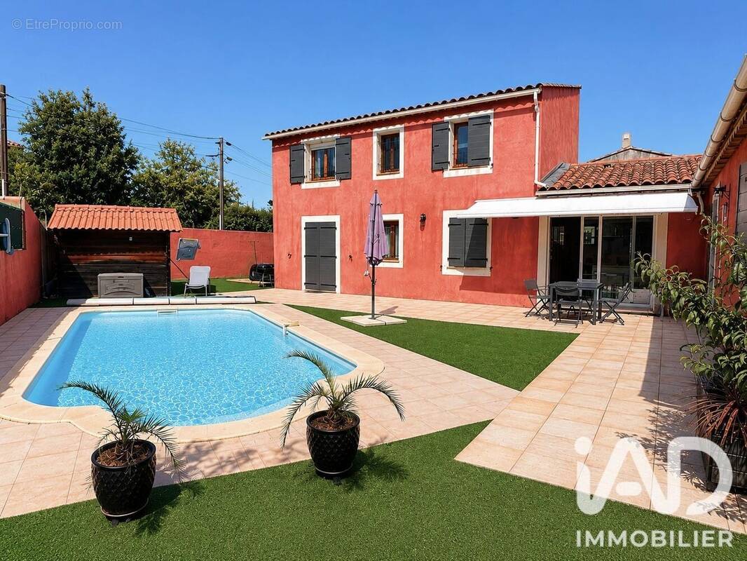 Photo 1 - Maison à SAINT-MAXIMIN-LA-SAINTE-BAUME