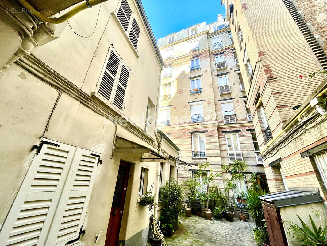 Appartement à PARIS-19E