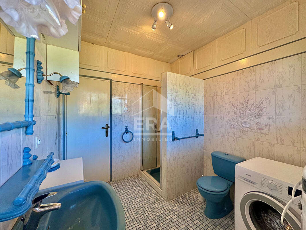 Maison à VAUX-SUR-MER