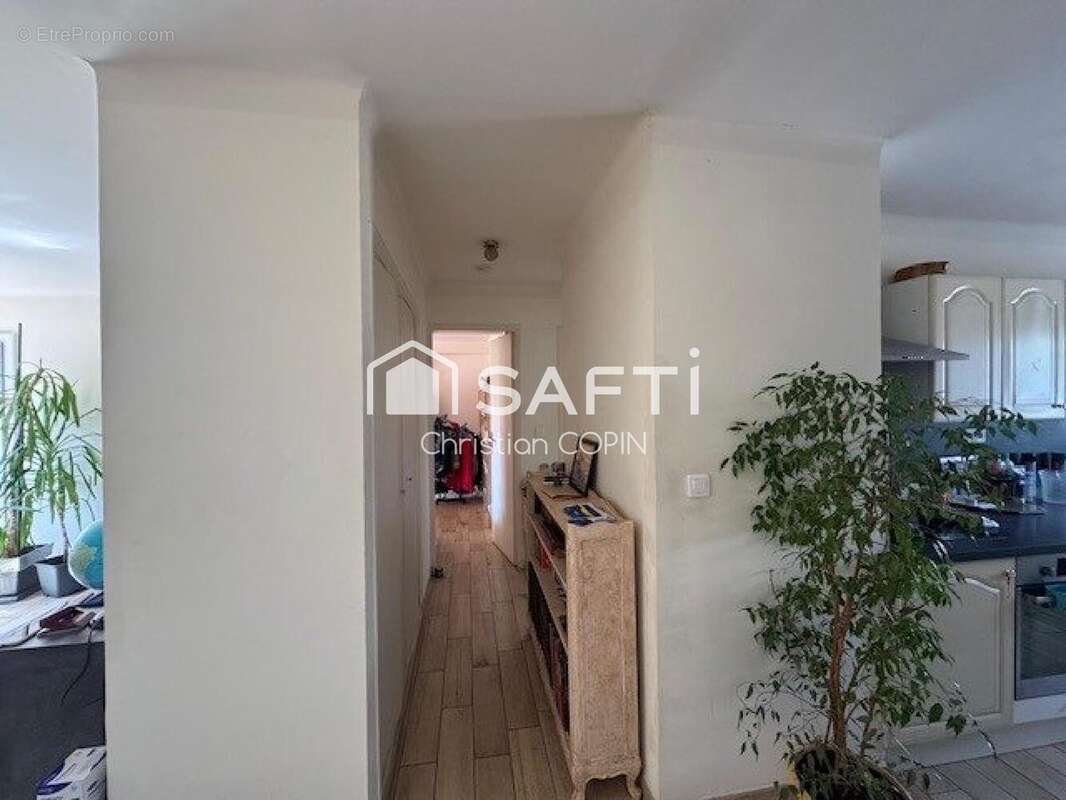 Photo 7 - Appartement à SIX-FOURS-LES-PLAGES