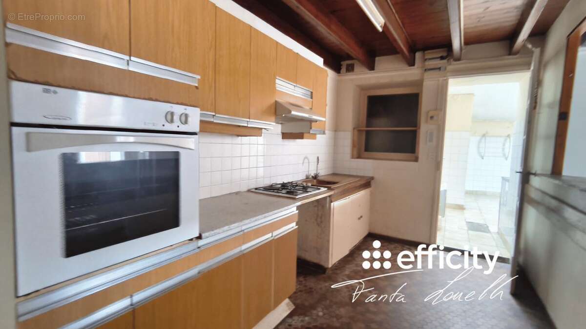 Maison 117 m² à Saint-Hilaire-La-Palud  - photo 4