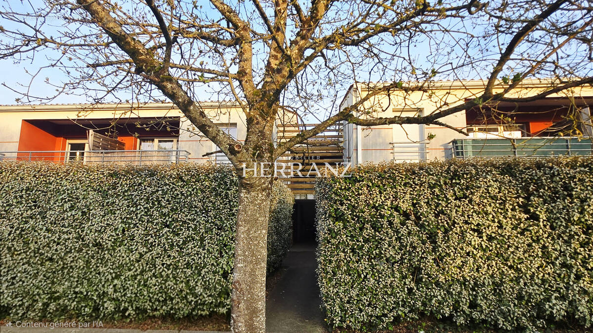 Appartement à GENISSAC