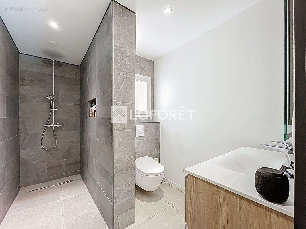 Maison à LA VALETTE-DU-VAR