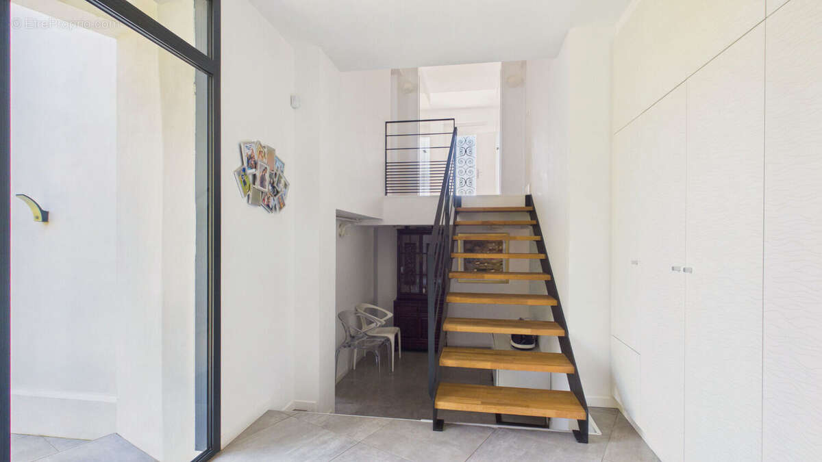 Maison Anglet 6 pièce(s) 180 m2 - photo 3