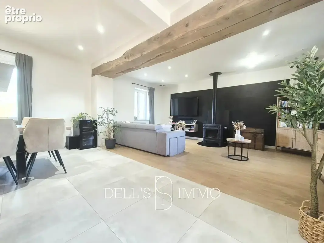 maison entièrement rénovée proche commerces - photo 2