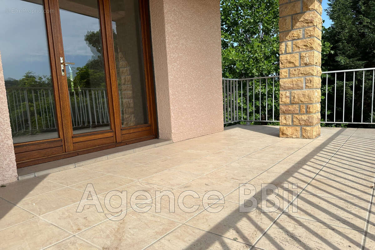 Maison à CHAUFFAILLES