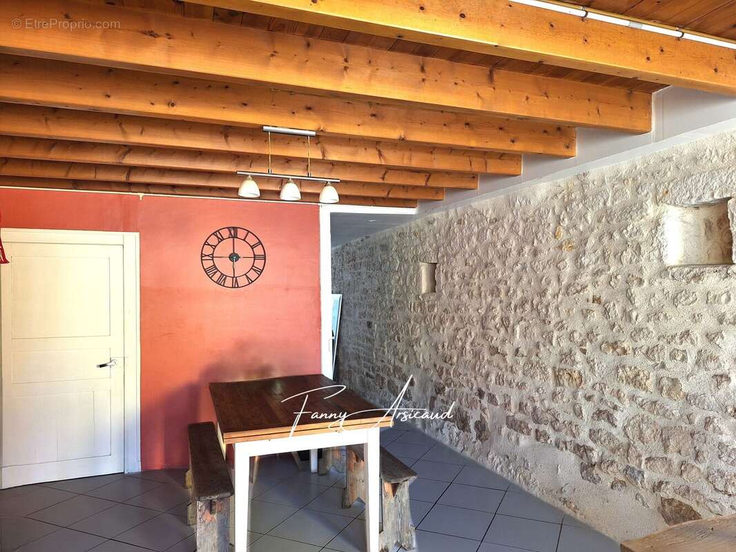 Maison 105 m² à Fontenay-Le-Comte  - photo 43