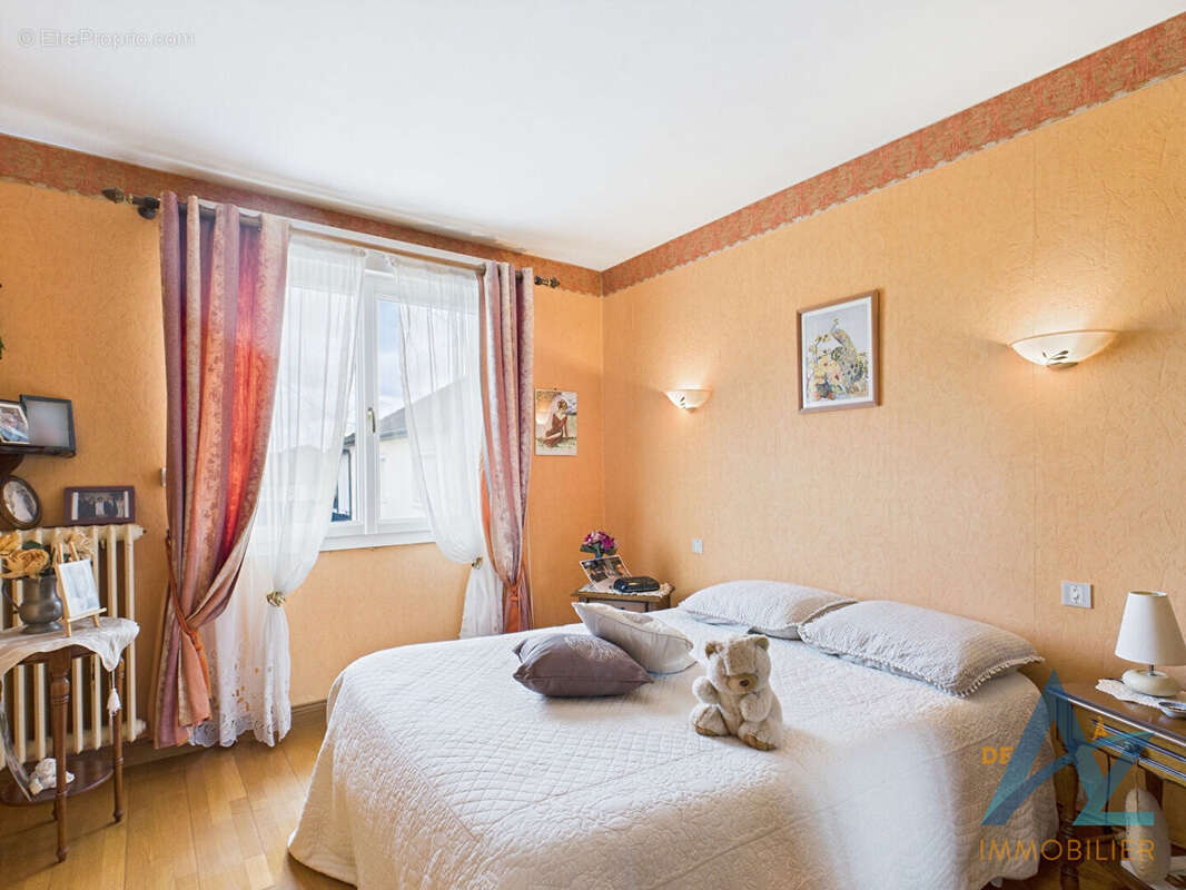 Maison à LION-SUR-MER