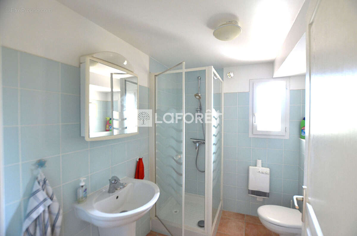 Maison à MONTESQUIEU-DES-ALBERES