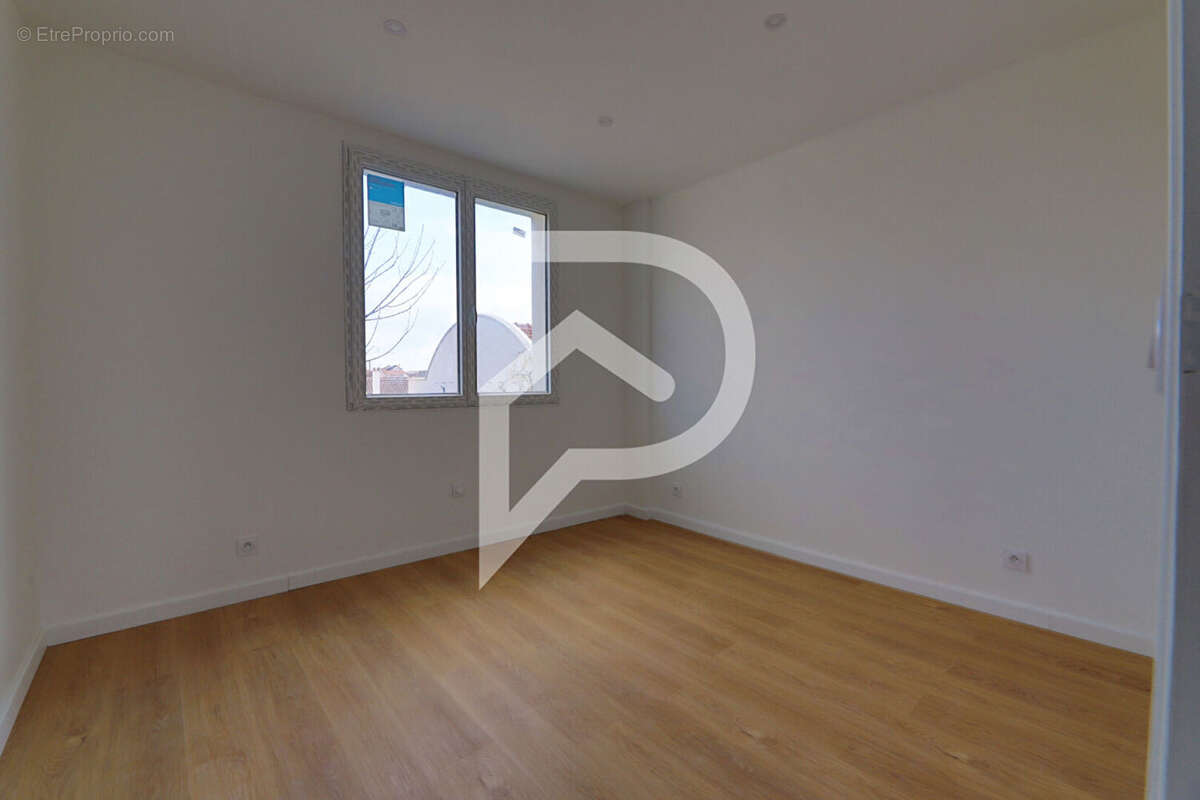 Maison à CARRIERES-SUR-SEINE