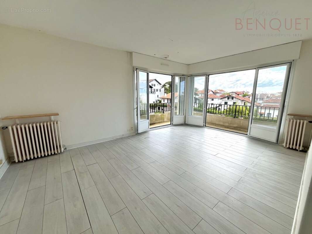 Appartement à ARCANGUES