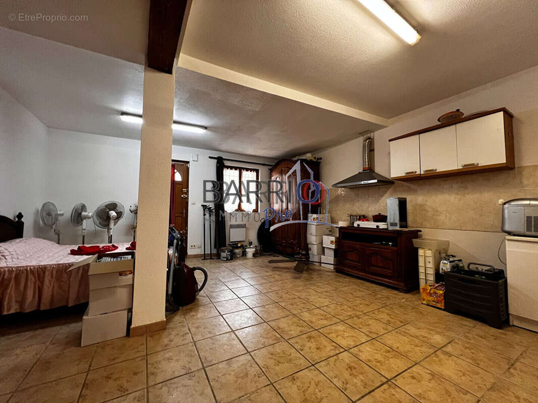 Commerce 129 m² à Montescot  - photo 6