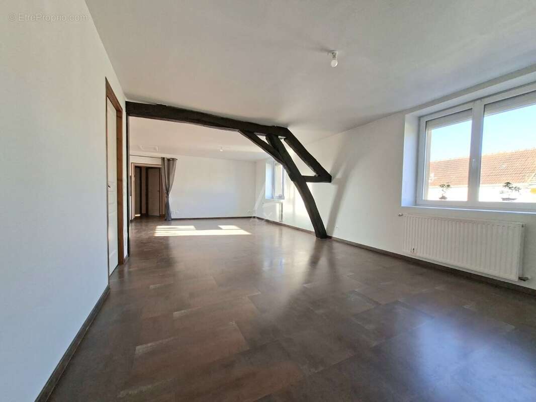 Maison à GARCHIZY