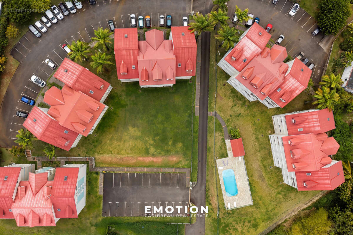 Appartement à PETIT-BOURG