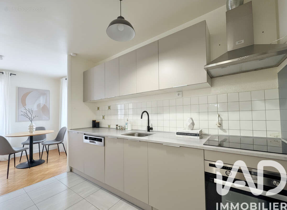 Photo 5 - Appartement à CHOISY-LE-ROI