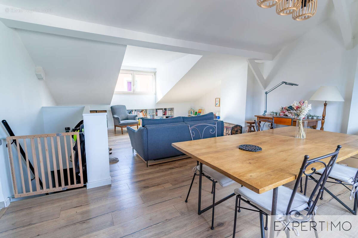 Appartement à VOIRON