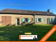 Maison à BEAUMONT-PIED-DE-BOEUF