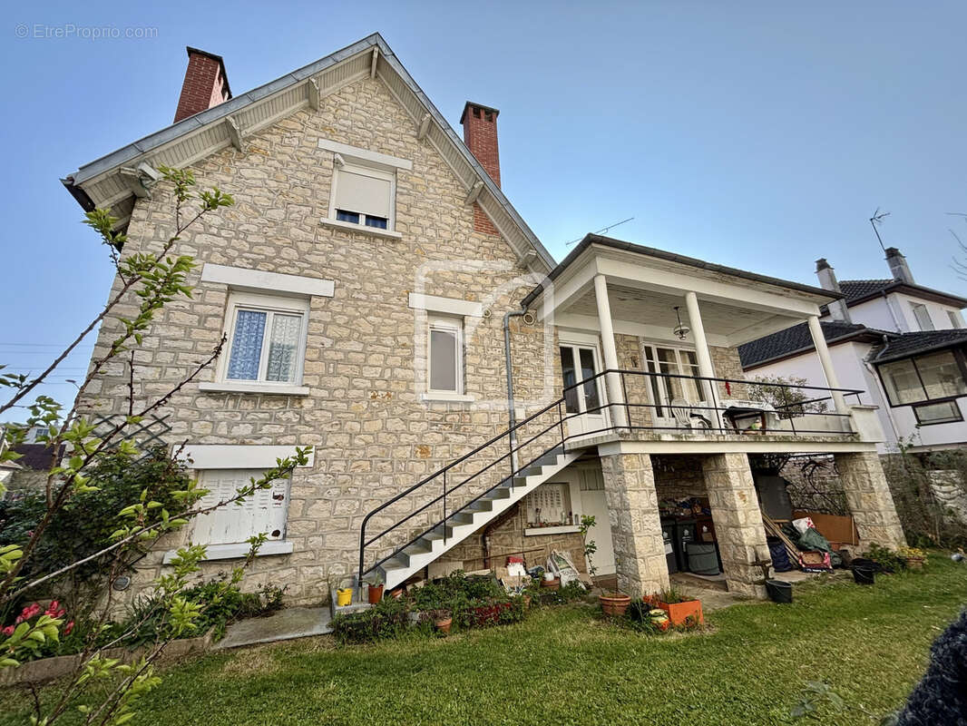 Maison à BRIVE-LA-GAILLARDE